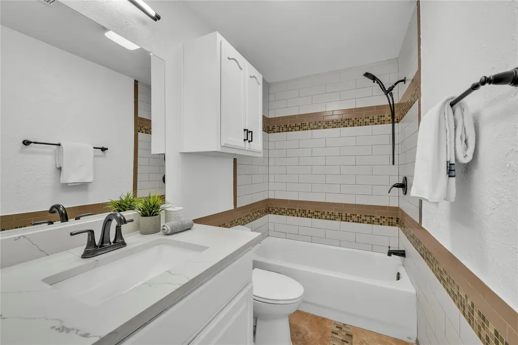 1800 Tamra Court Round Rock TX 78681