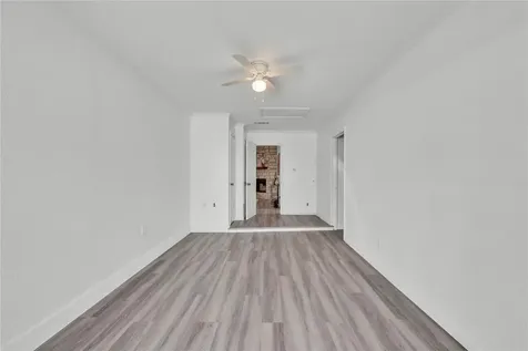 1800 Tamra Court Round Rock TX 78681
