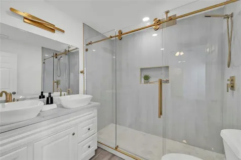 1800 Tamra Court Round Rock TX 78681