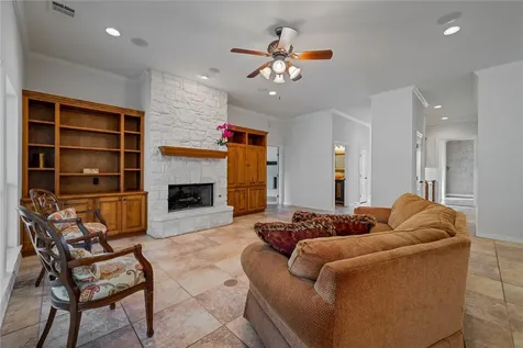 758 Mission Heights New Braunfels TX 78130