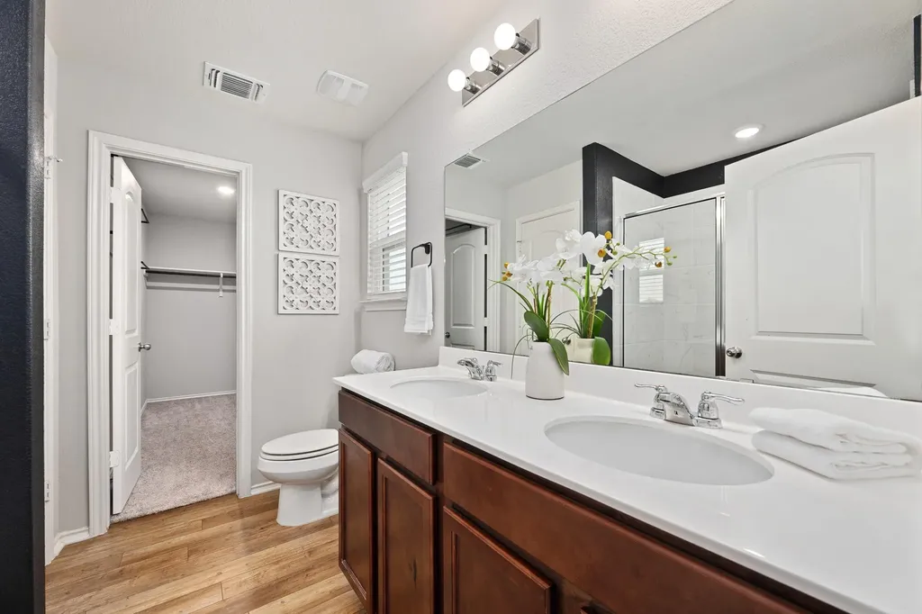 129 Purple Heart Drive Buda TX 78610