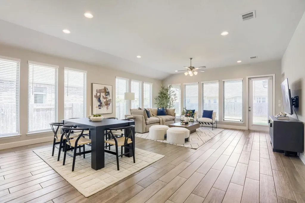 14505 Kira Lane Manor TX 78653