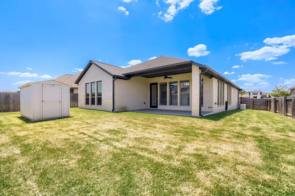 14505 Kira Lane Manor TX 78653