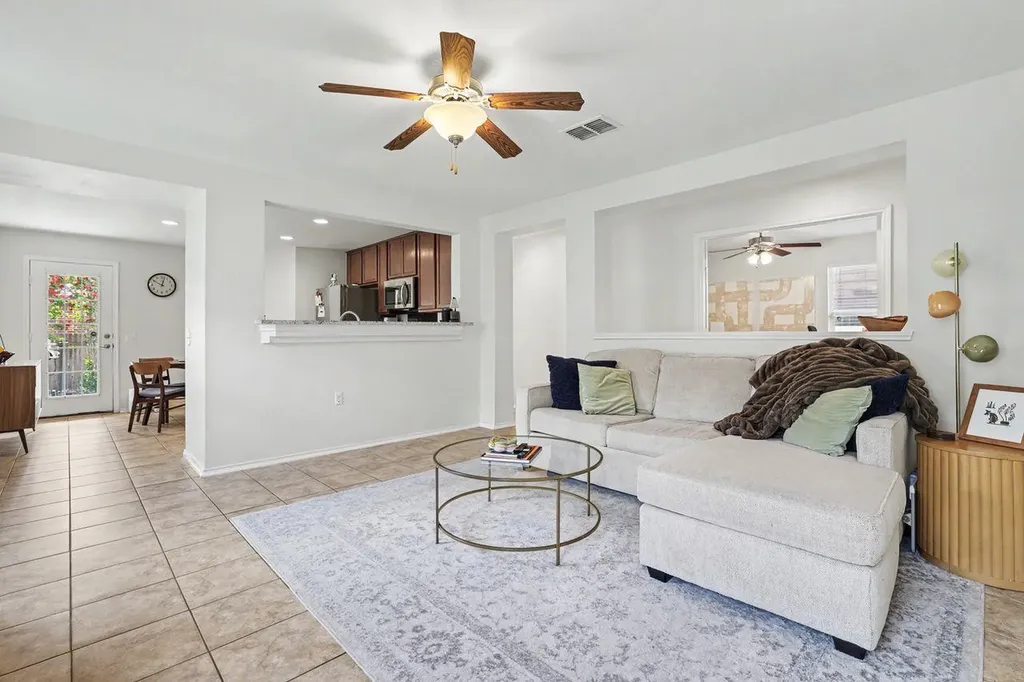 11313 Barns Trail Austin TX 78754