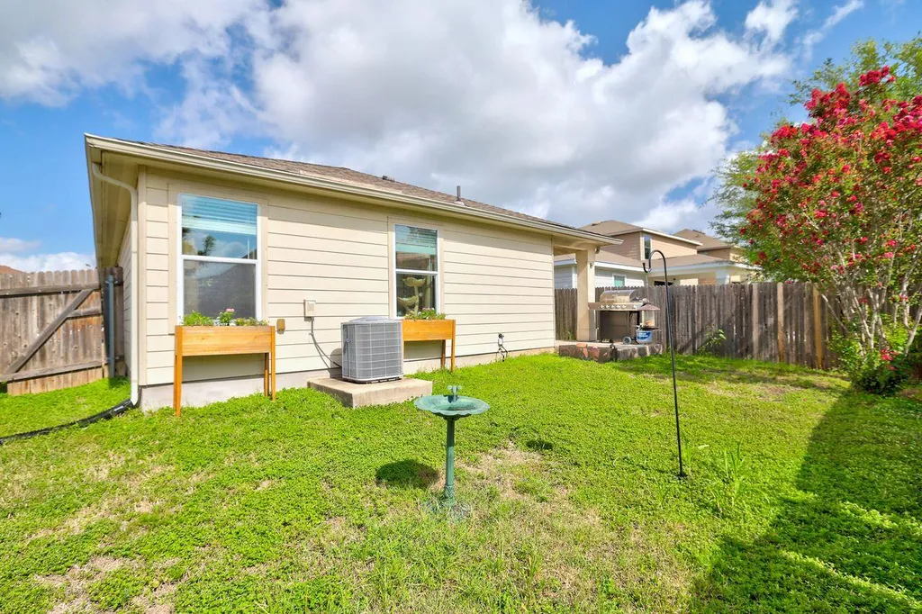 11313 Barns Trail Austin TX 78754