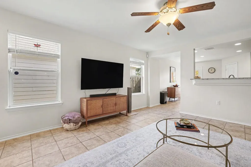 11313 Barns Trail Austin TX 78754