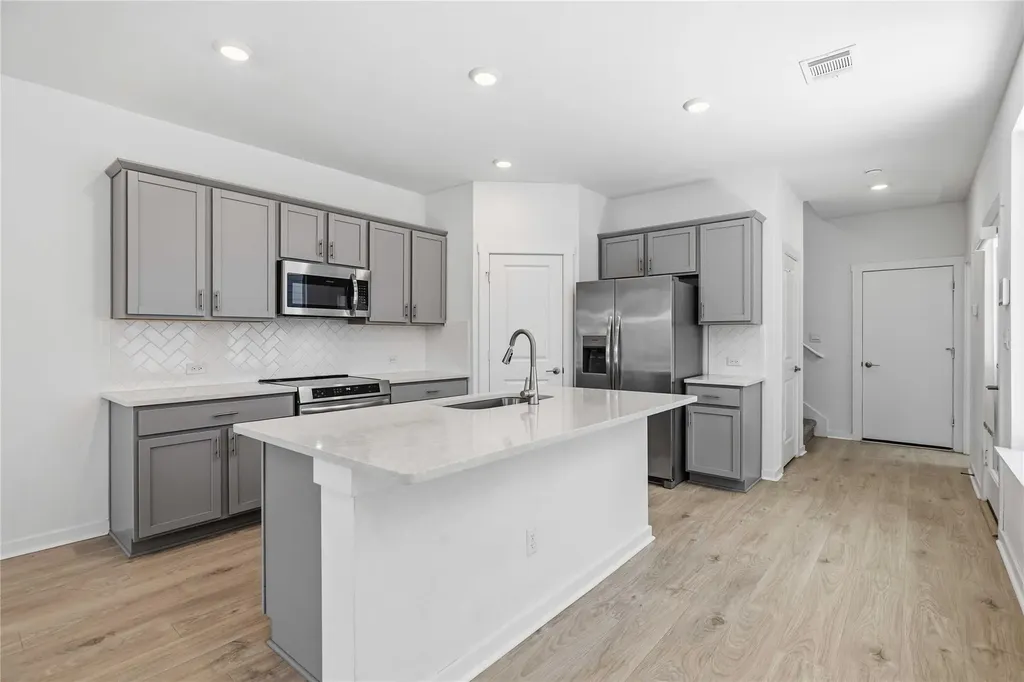 2305 Wallin Bradley Drive Round Rock TX 78665
