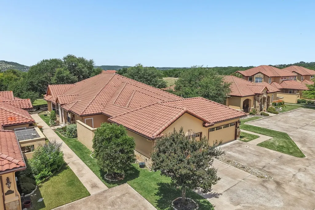 2004 American Drive Lago Vista TX 78645