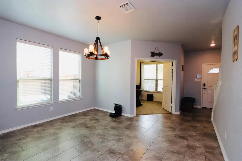 1712 Uhland Drive Leander TX 78641