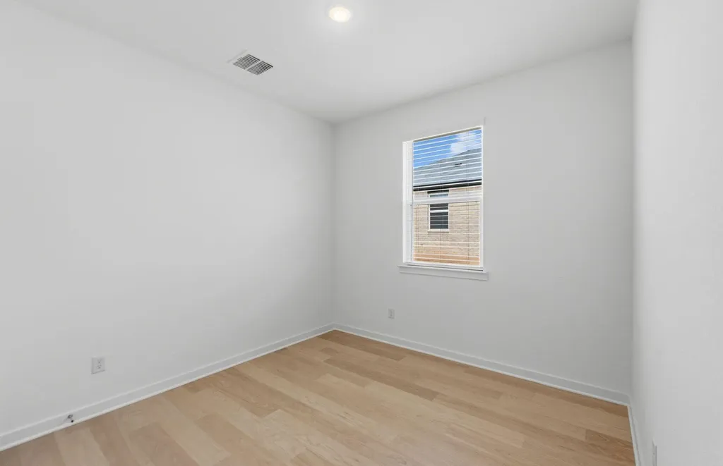 198 Golden Bell Way Buda TX 78610