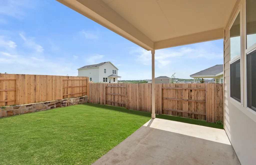 198 Golden Bell Way Buda TX 78610
