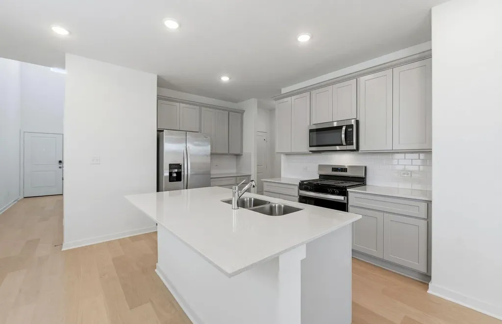 198 Golden Bell Way Buda TX 78610