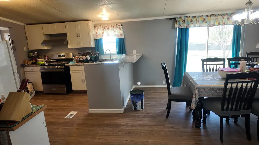 750 High Road Kyle TX 78640