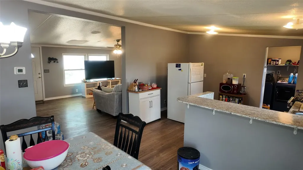 750 High Road Kyle TX 78640