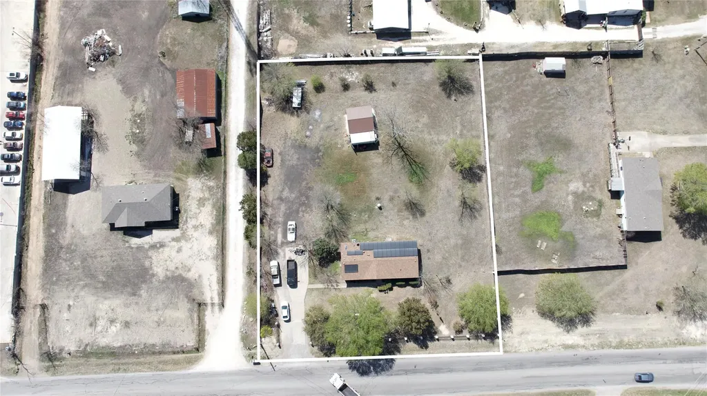 750 High Road Kyle TX 78640