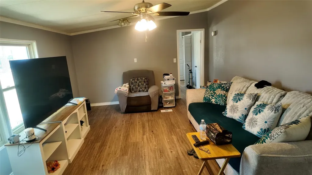 750 High Road Kyle TX 78640