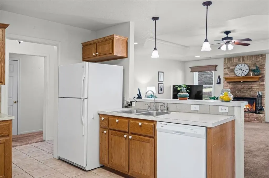1601 E Johnson Street Burnet TX 78611