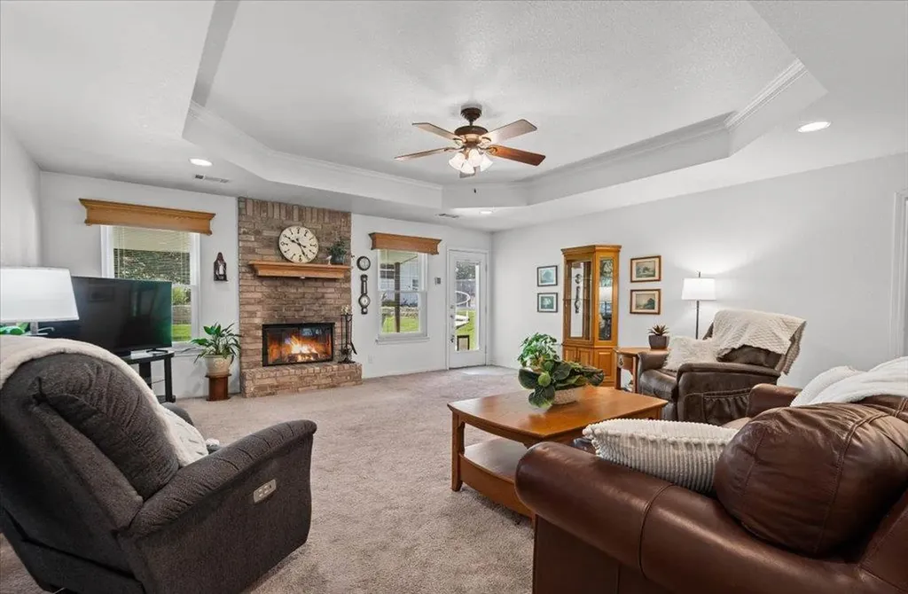 1601 E Johnson Street Burnet TX 78611