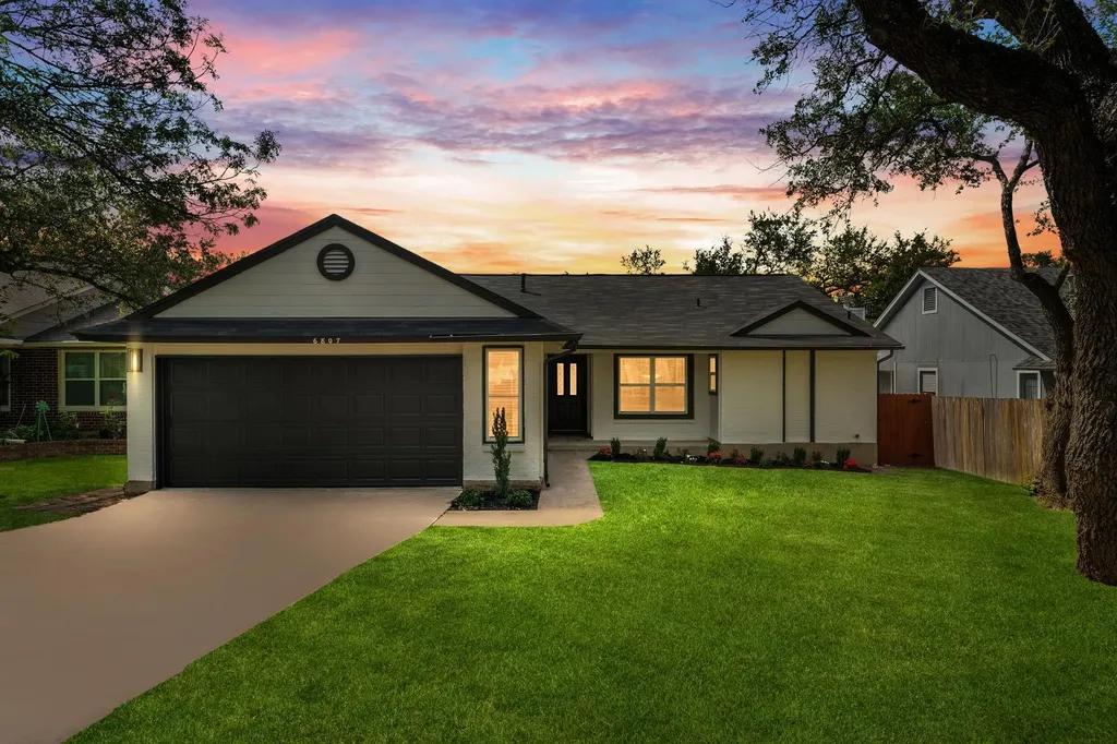 6807 Luckenbach Lane Austin TX 78729