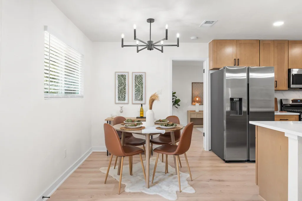 6807 Luckenbach Lane Austin TX 78729