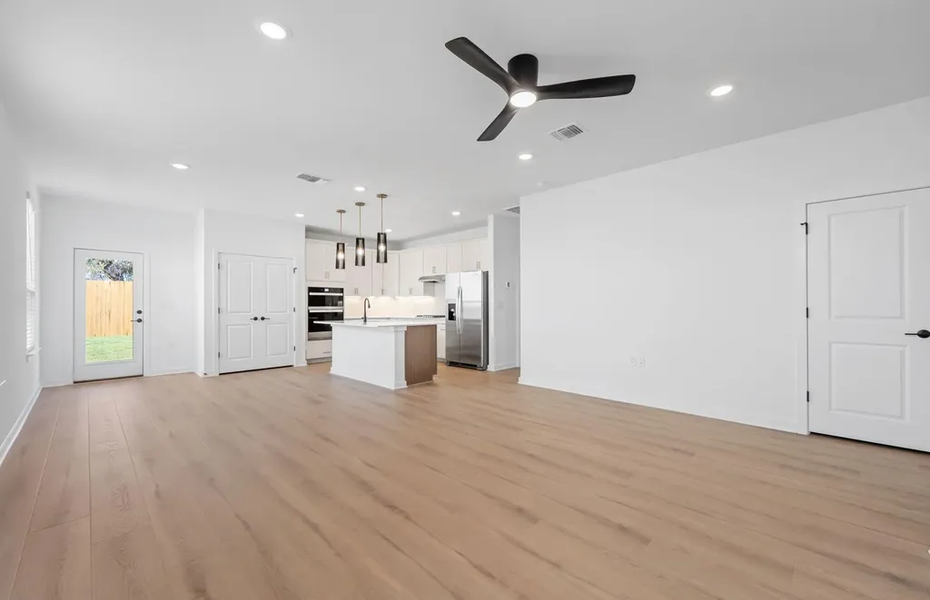 125 Adlai Avenue Georgetown TX 78633