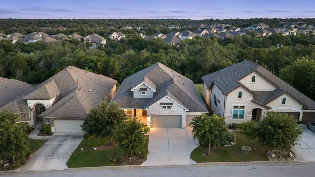 728 Jacksdaw Drive Austin TX 78737