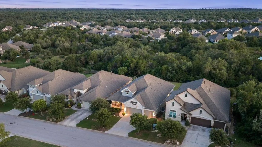 728 Jacksdaw Drive Austin TX 78737