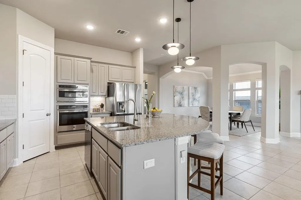 728 Jacksdaw Drive Austin TX 78737
