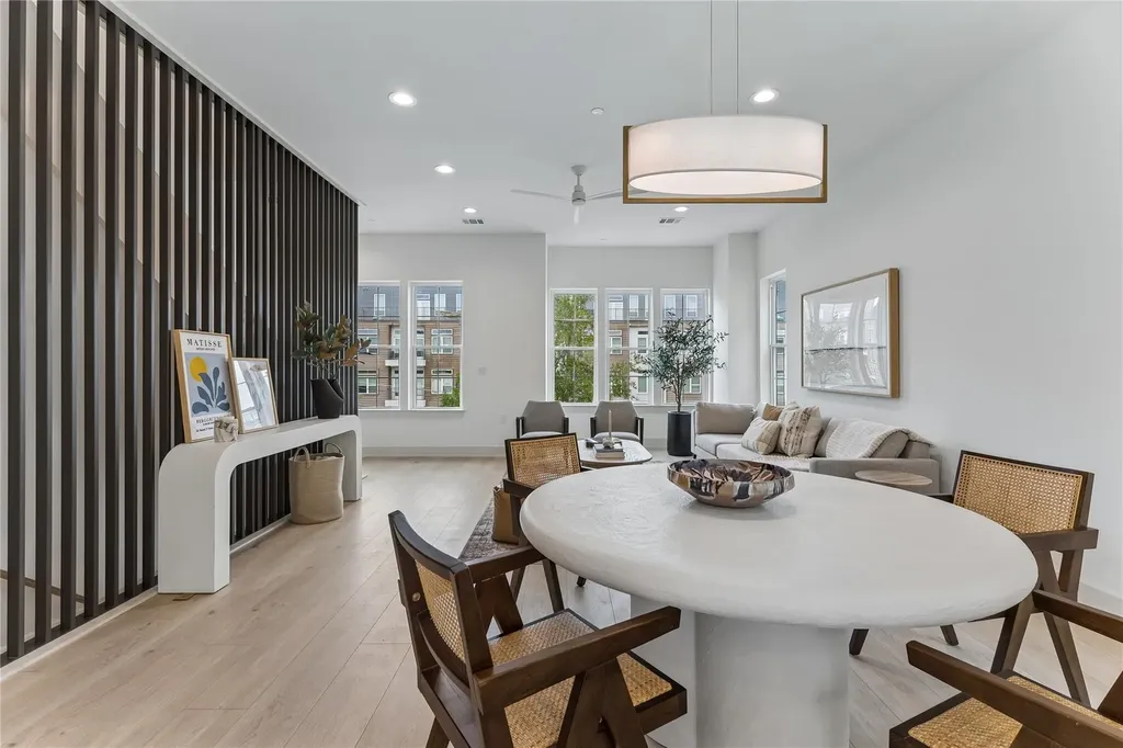 2209 Woodland Avenue Austin TX 78741