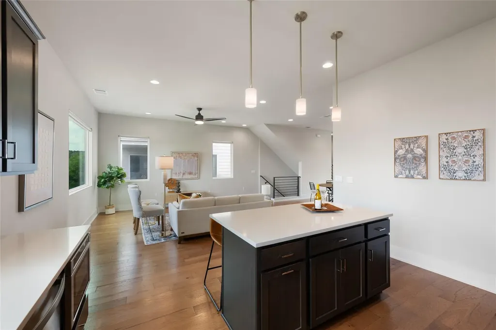 7913 Floracita Lane Austin TX 78735