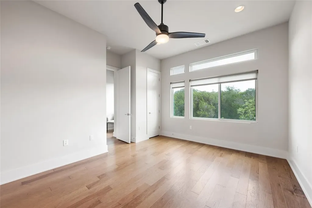 7913 Floracita Lane Austin TX 78735