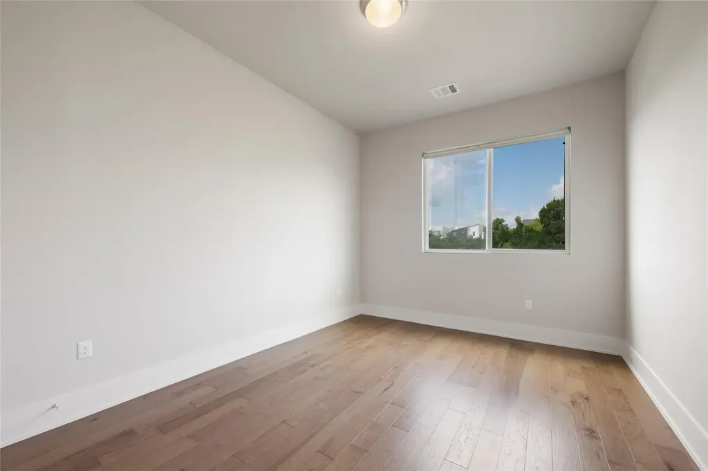 7913 Floracita Lane Austin TX 78735