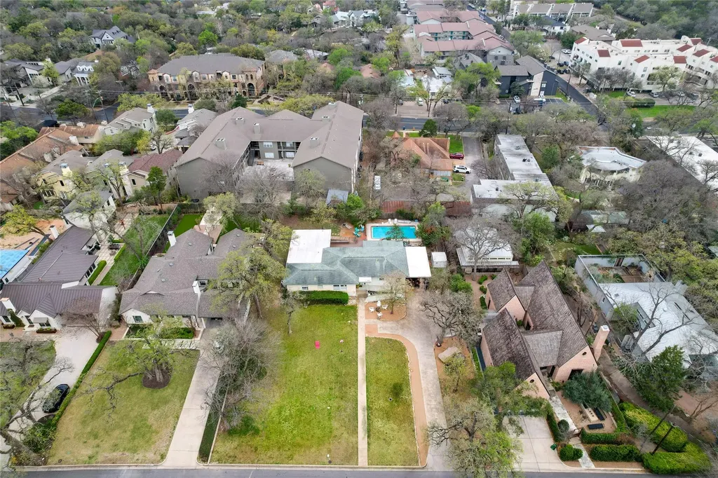 2511 Bridle Path Austin TX 78703