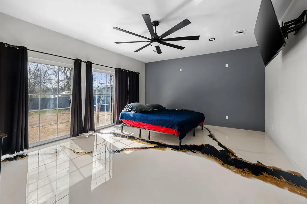 2201 Teri Road Austin TX 78744