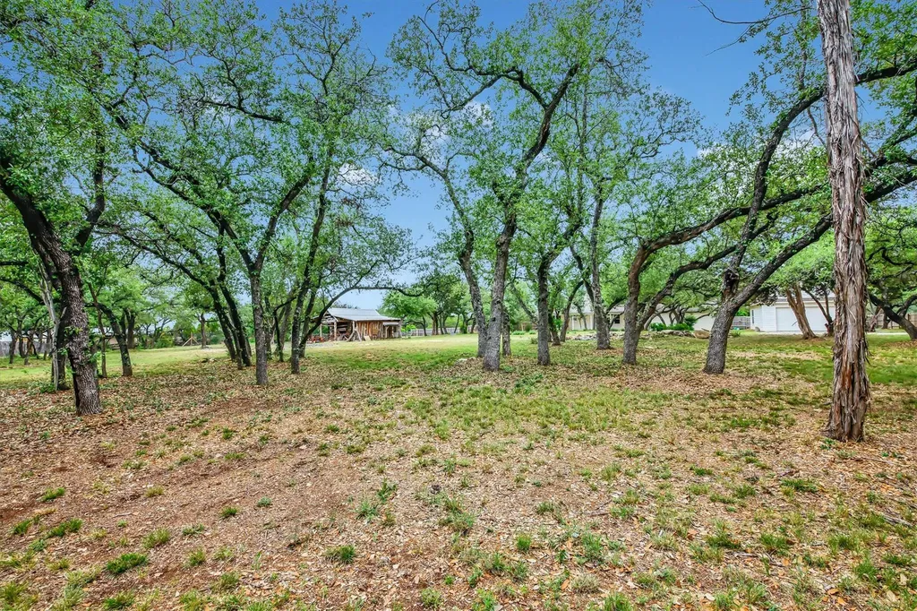 3016 Tradewind Drive Spicewood TX 78669