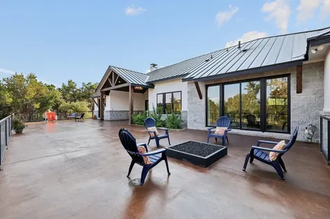 260 Corte Del Cedro Drive Dripping Springs TX 78620