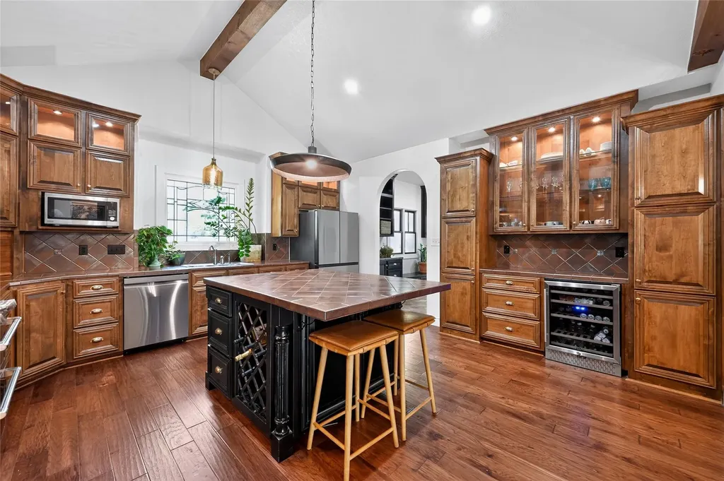 700 Willow Creek Road Salado TX 76571