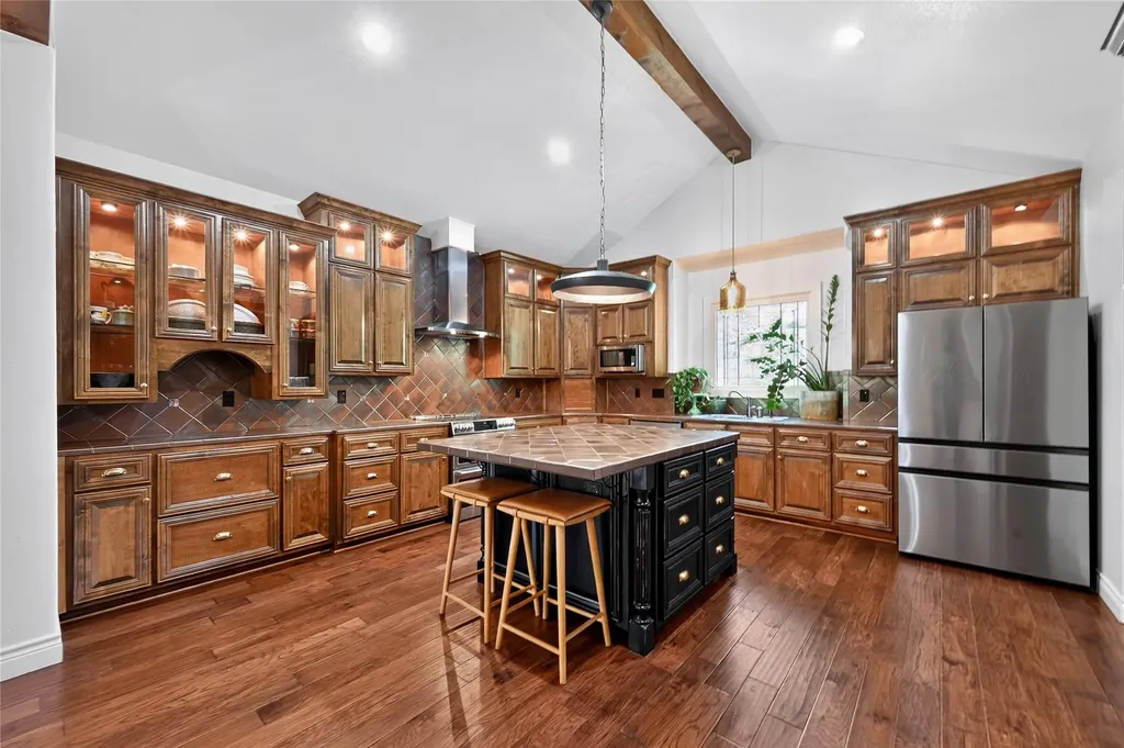 700 Willow Creek Road Salado TX 76571