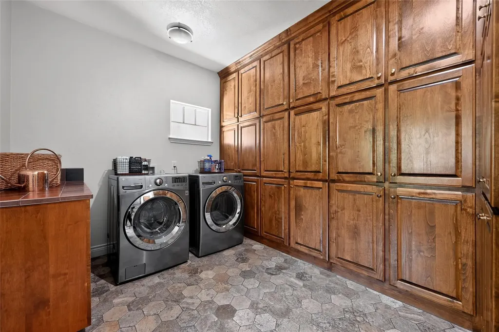 700 Willow Creek Road Salado TX 76571