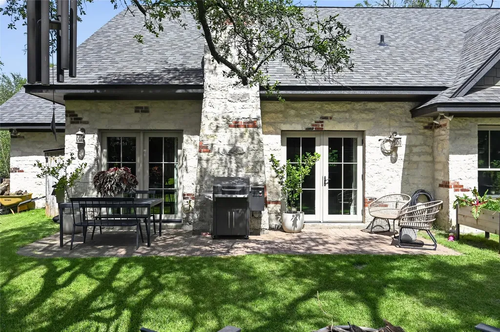 700 Willow Creek Road Salado TX 76571