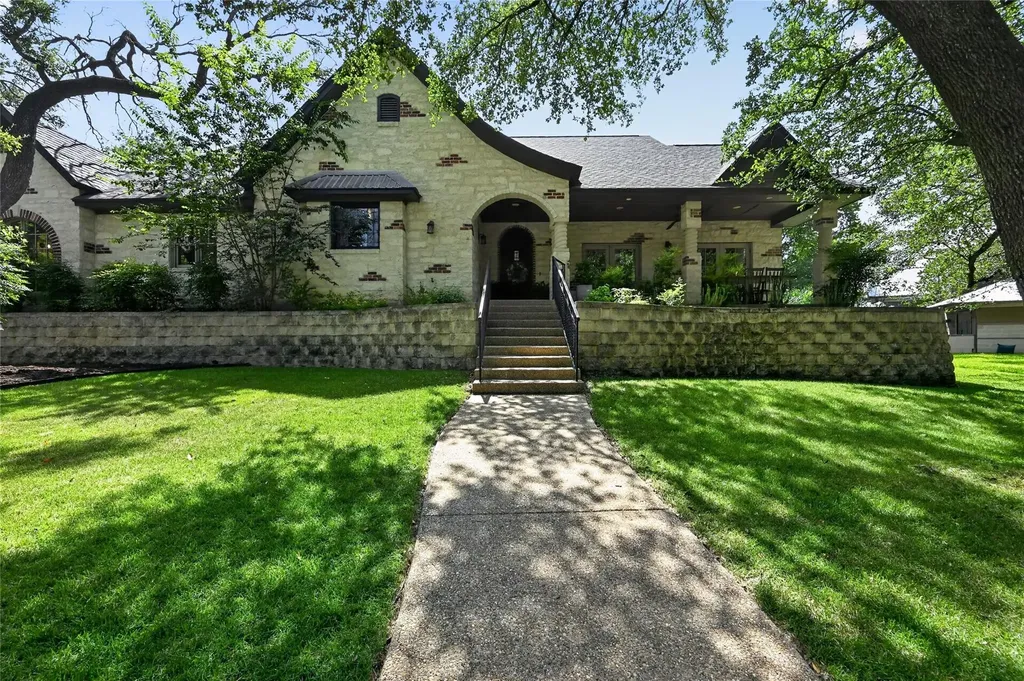 700 Willow Creek Road Salado TX 76571
