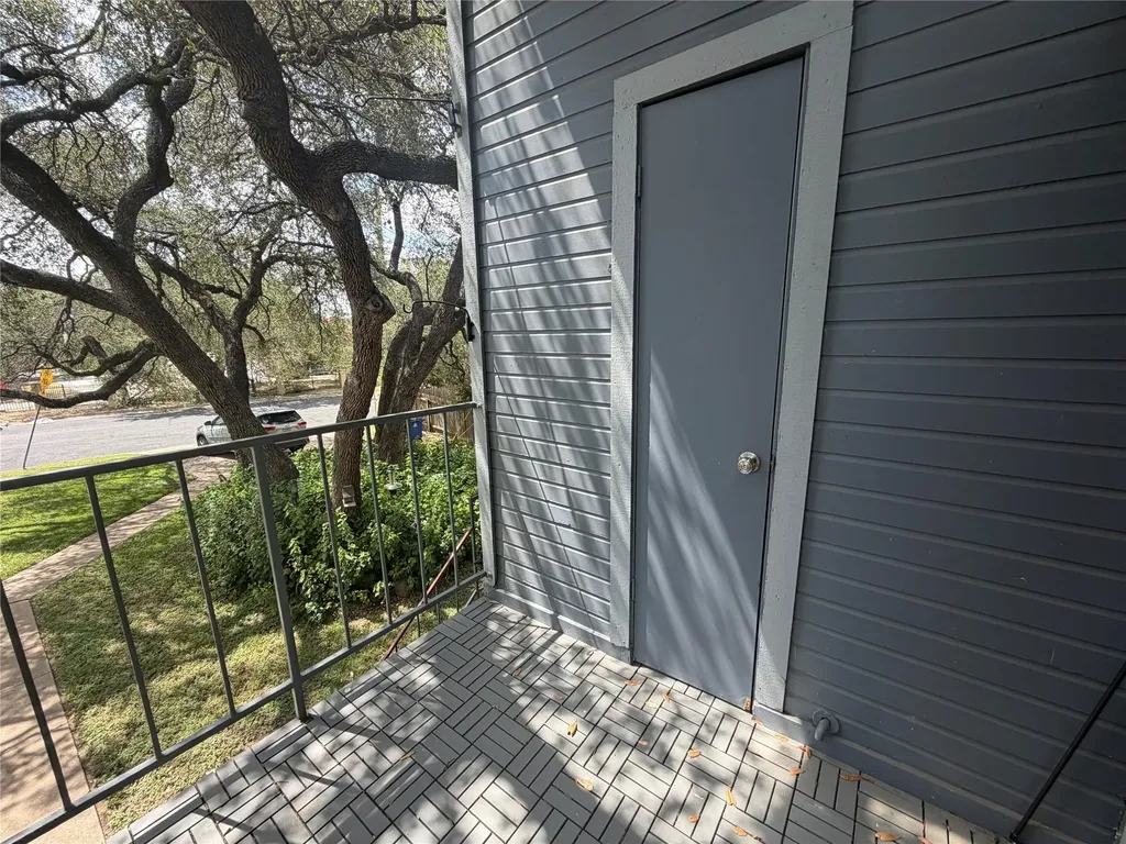 3744 Valley View Road Austin TX 78704