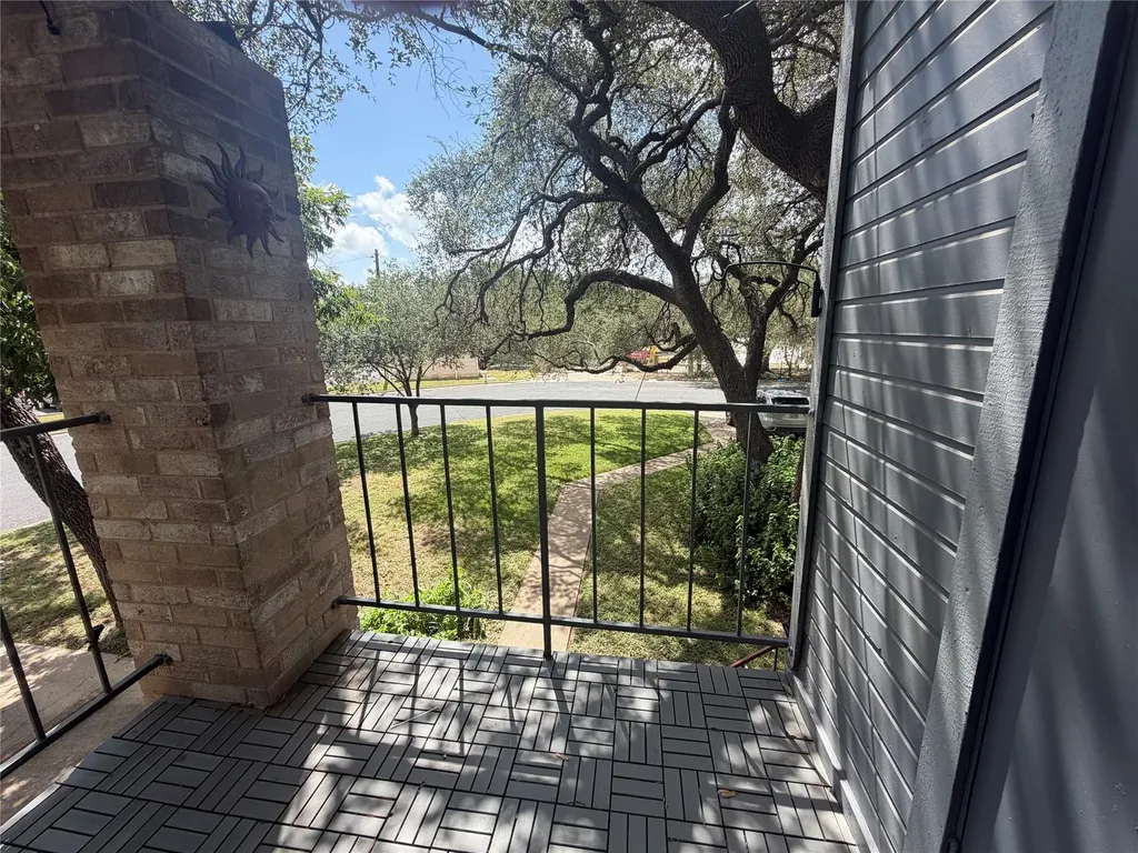 3744 Valley View Road Austin TX 78704