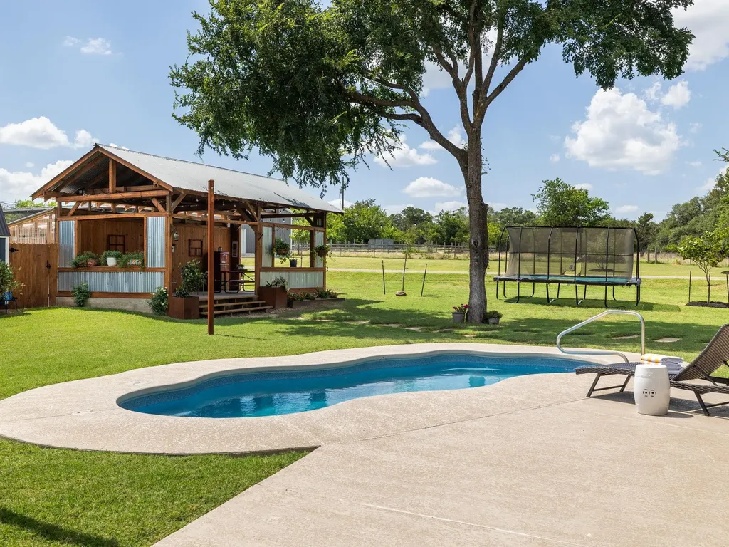 3001 County Road 255 Georgetown TX 78633