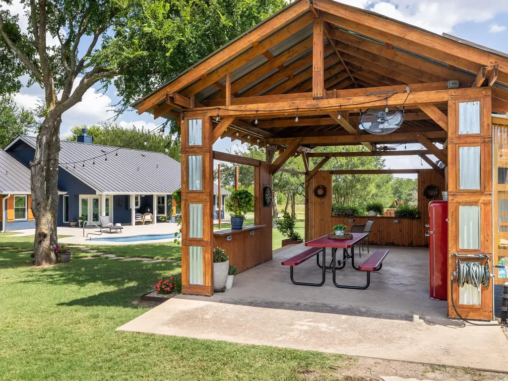 3001 County Road 255 Georgetown TX 78633