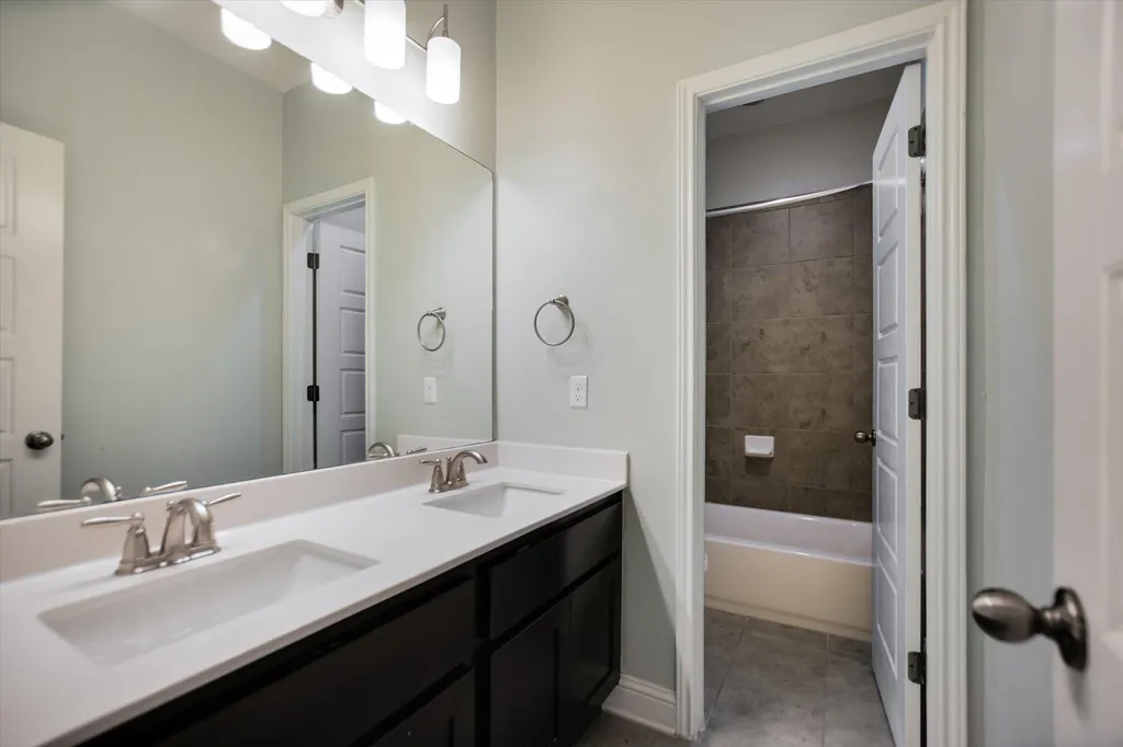 11524 Maggiore Drive Austin TX 78739