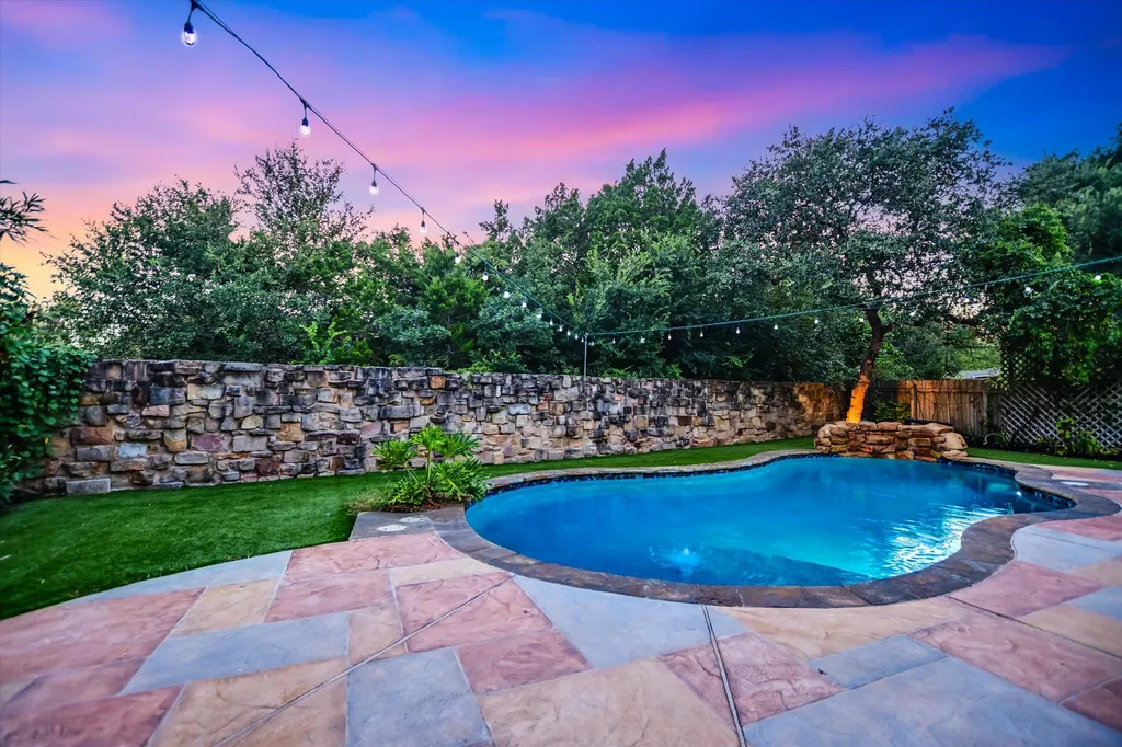 11524 Maggiore Drive Austin TX 78739