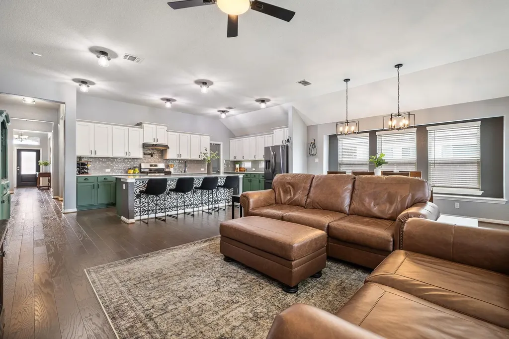 153 Coronella Drive Liberty Hill TX 78642