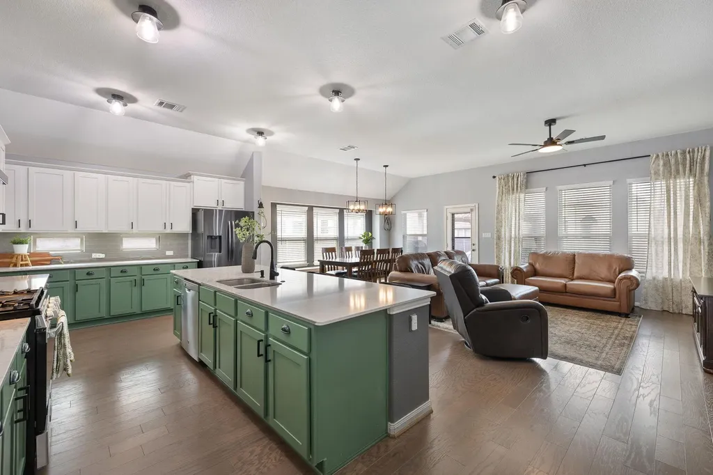 153 Coronella Drive Liberty Hill TX 78642