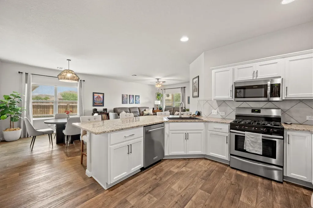2109 Dickinson Terrace Austin TX 78754